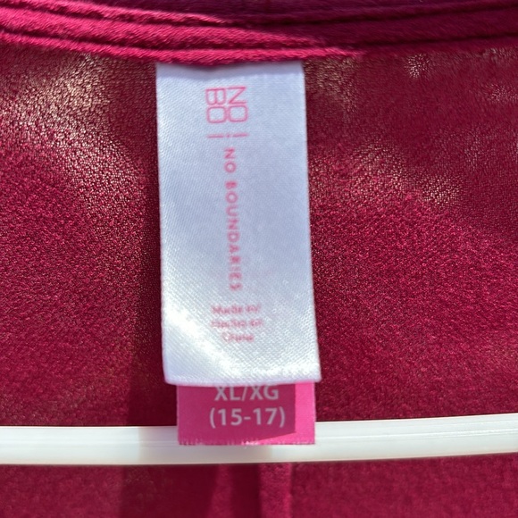 Merlot red boho crochet open short sleeve cardigan - Picture 3 of 6